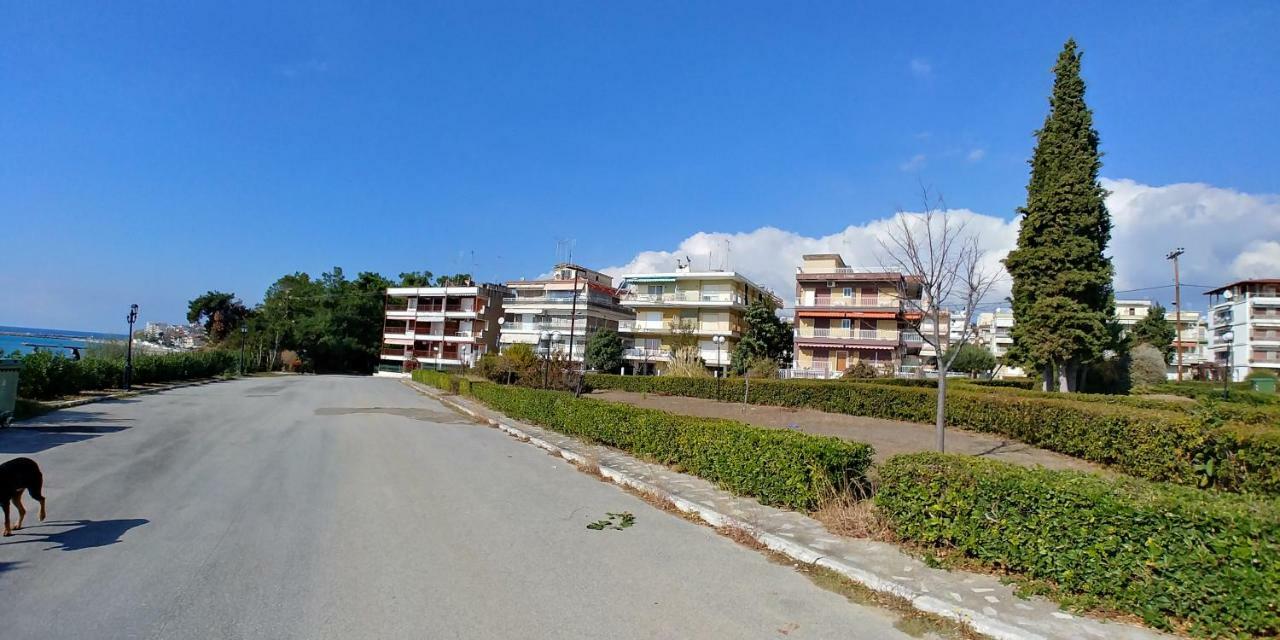 Sea Star Apartments Kallikratia Nea Kallikrateia Buitenkant foto