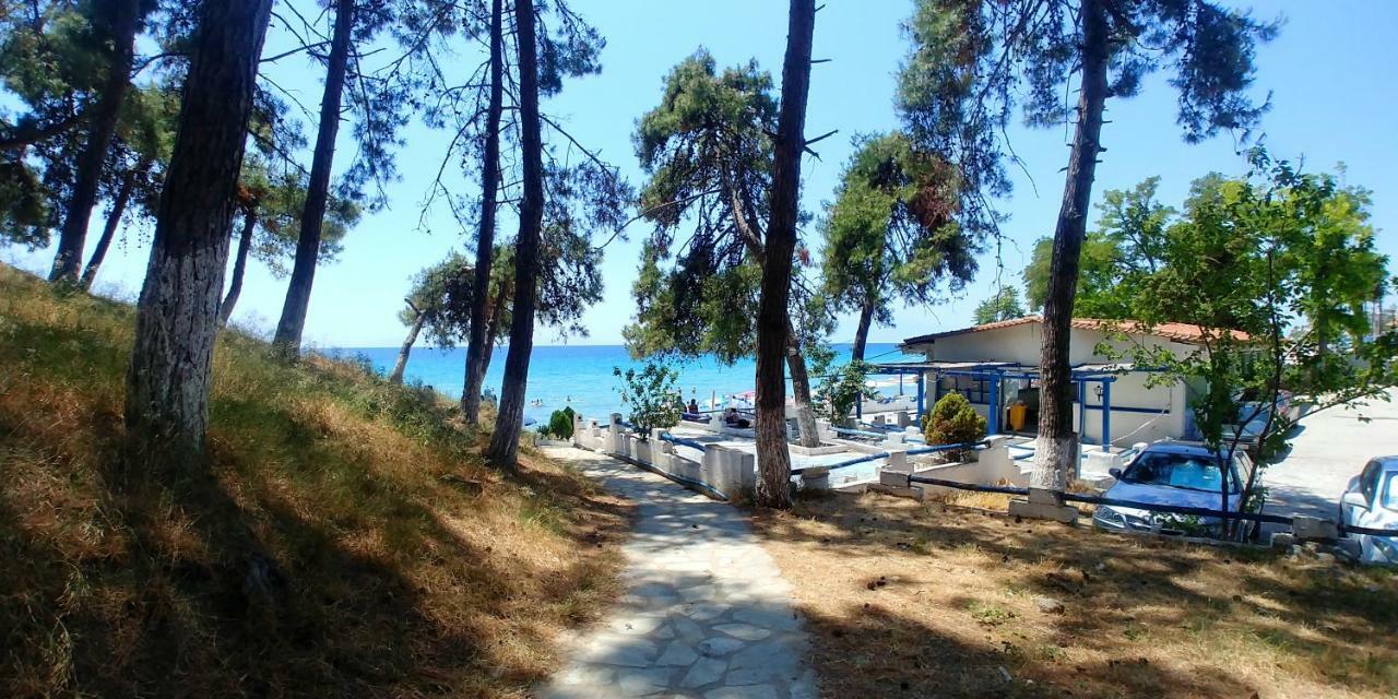 Sea Star Apartments Kallikratia Nea Kallikrateia Buitenkant foto